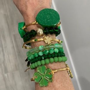 NWOT BOURBON AND BOWETIES ST. PATRICK’S DAY STACK 🍀🍀🍀🍀